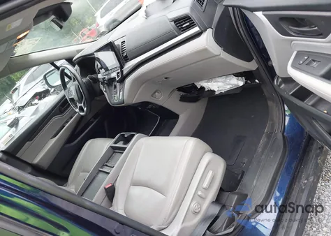 2021 Honda Odyssey Exl z USA, uszkodzony, nr VIN 5FNRL6H70MB025099